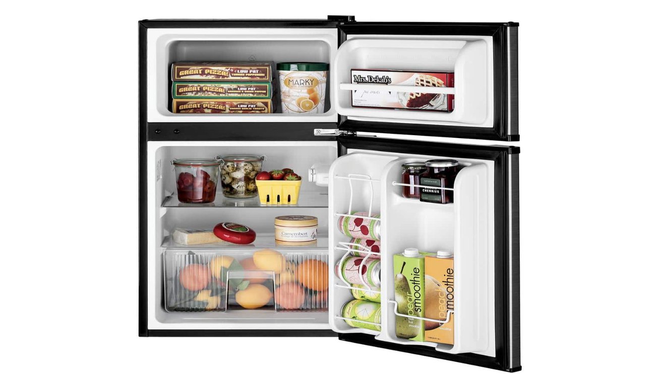 7 Best Mini Fridges of 2022 PropertyNest