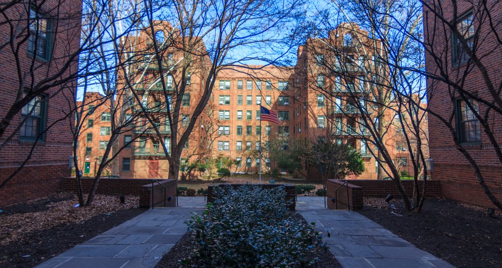 Sunnyside Neighborhood Review Queens Moving Guide 2024